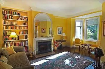 Elegant Cabbagetown Hotel Toronto
